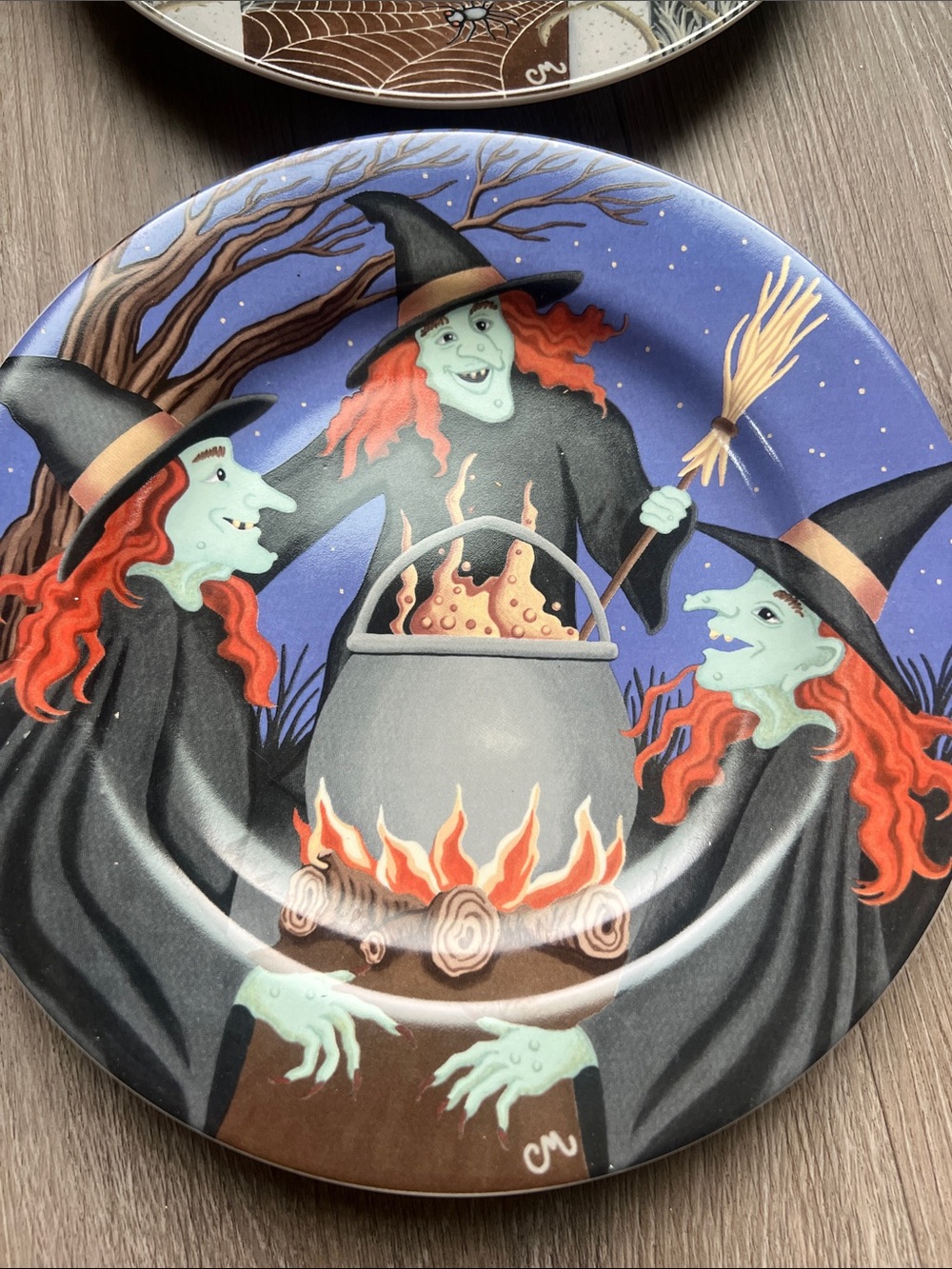 Vintage Gibson Hallow’s Eve Halloween Plates designed by Claire Murray - Picture 9 of 12